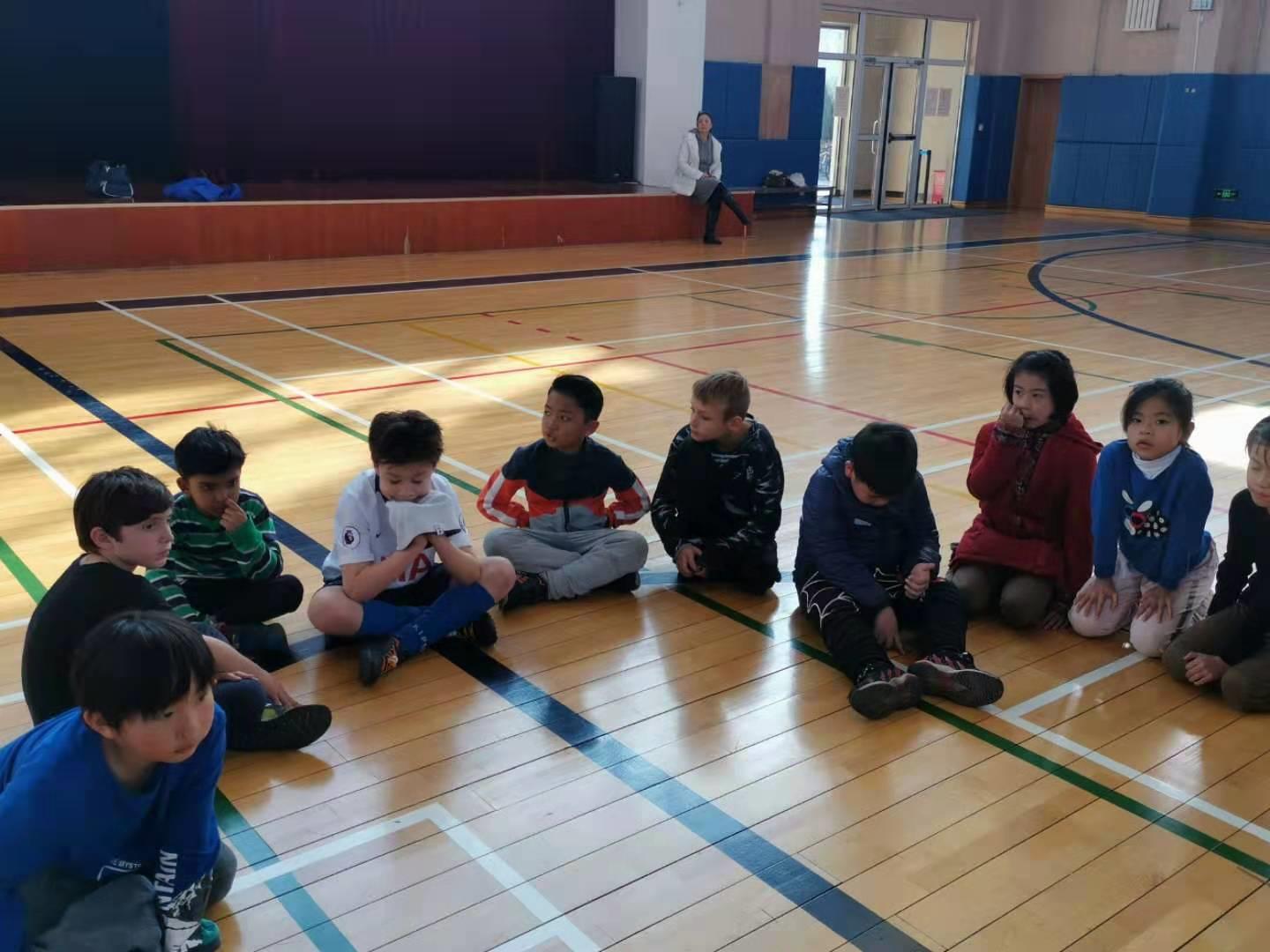 不经过摔打怎么变强,不经历磨练就不能成长