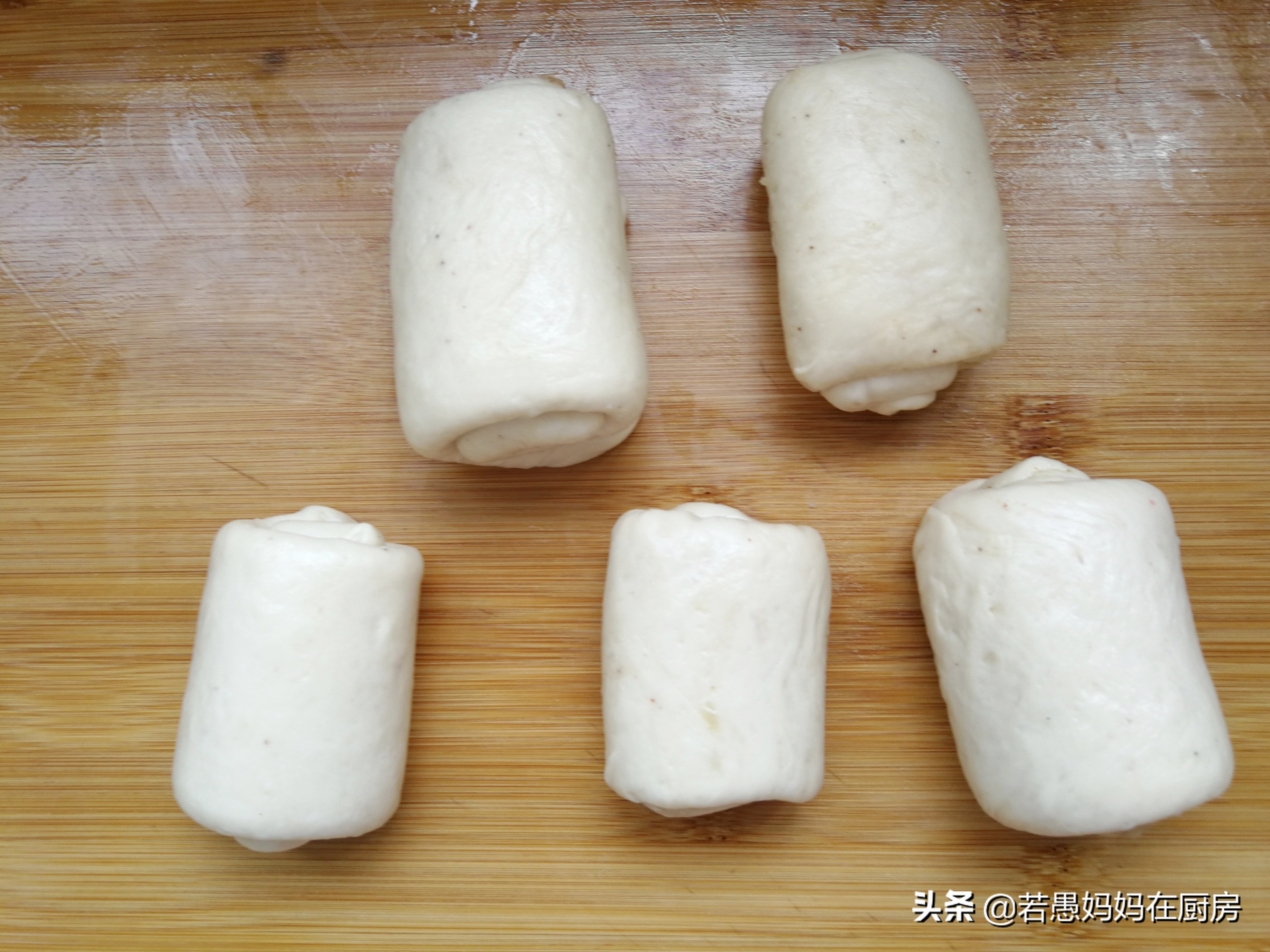 路边摊油酥烧饼怎么做,路边摊芝麻饼的做法