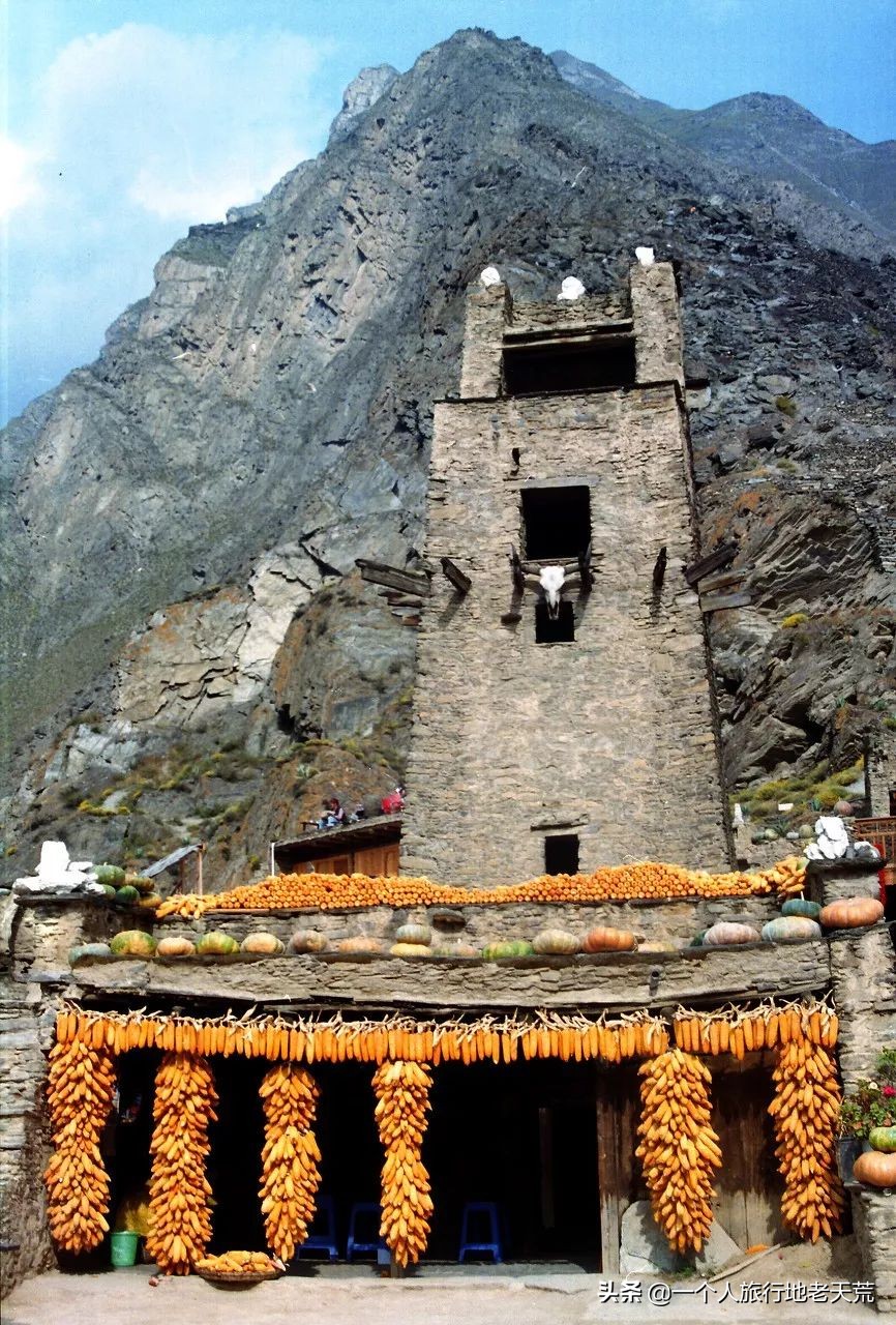 有生之年一定要去四川吗,年轻时不能去四川吗