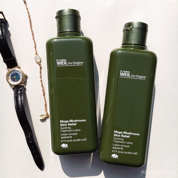 夏天护肤用爽肤水还是保湿水,油皮夏天保湿