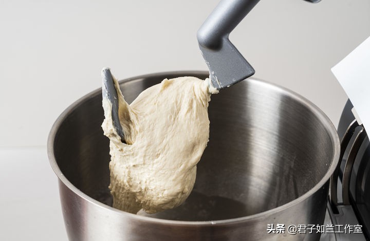 哪种高筋面粉做面包好,哪个牌子的高筋面粉做面包好吃