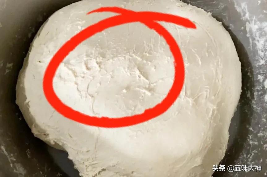 怎么做出奶香味的油条,怎么做早餐简单又好吃的油条