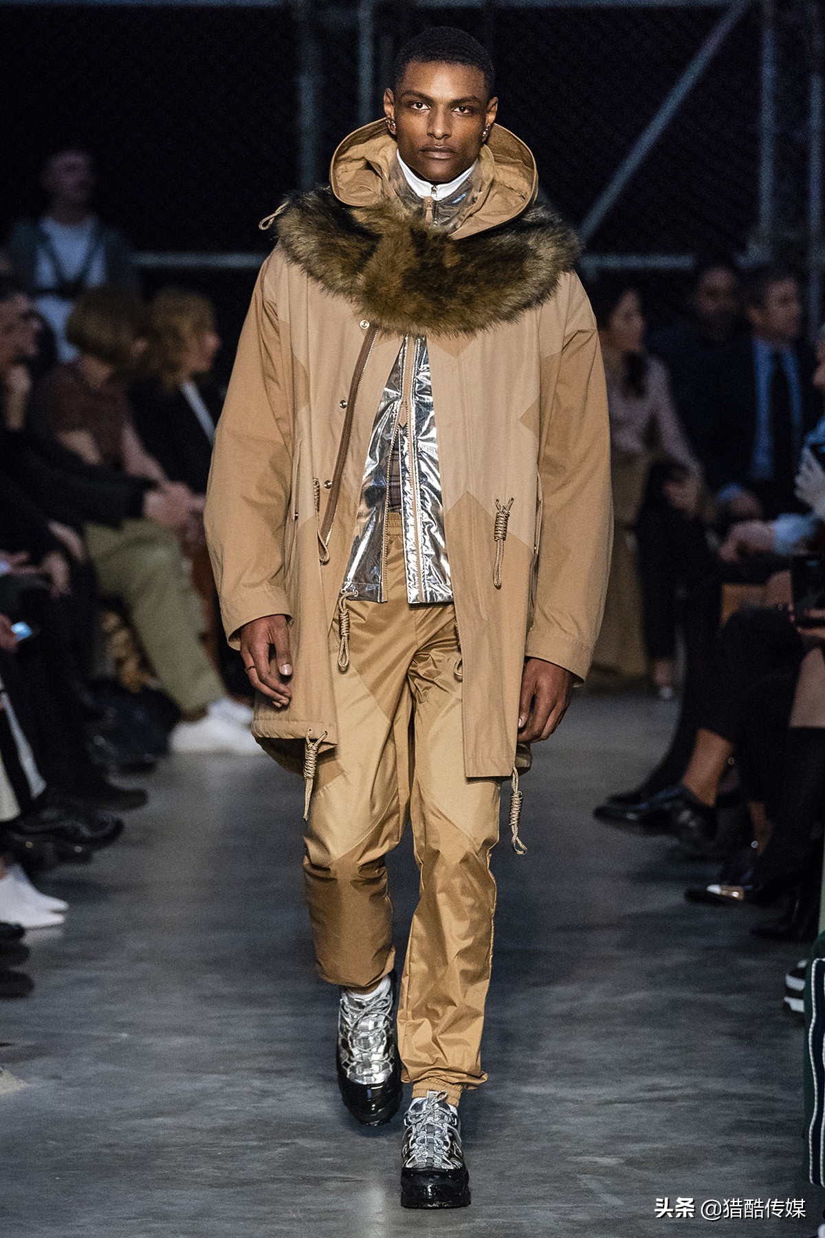 burberry 风衣 (burberry 2022)