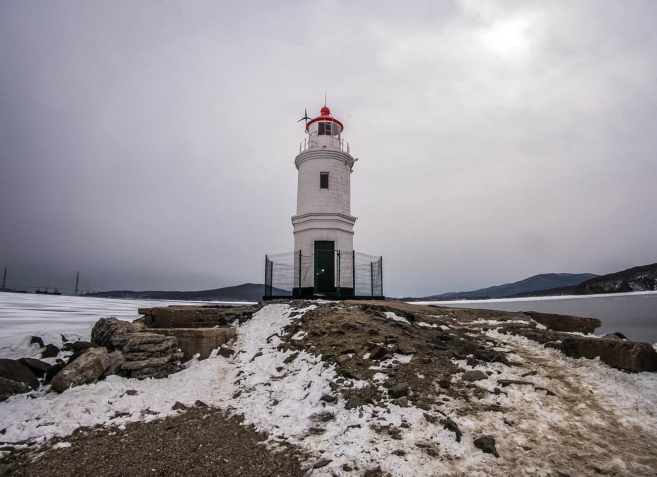 利路修家乡是俄罗斯哪里,海参崴的历史及旅游景点