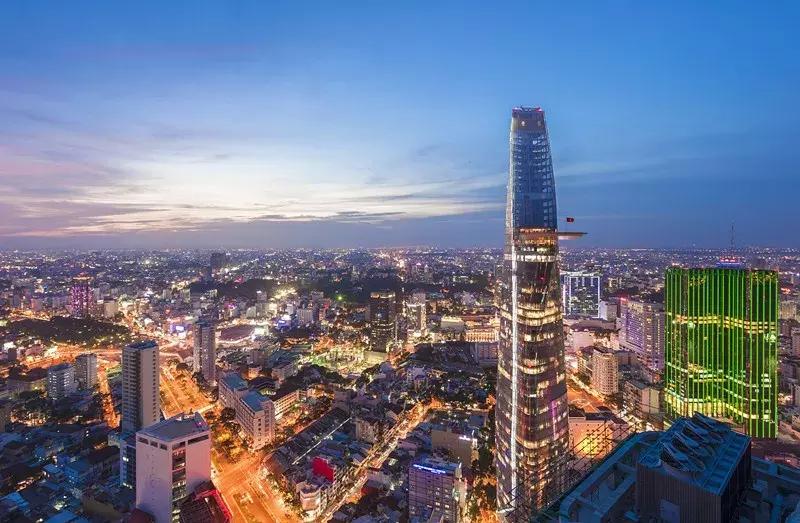 坐火车就可以出国沿途风景美爆了,坐哪些火车可以出国看风景又好玩