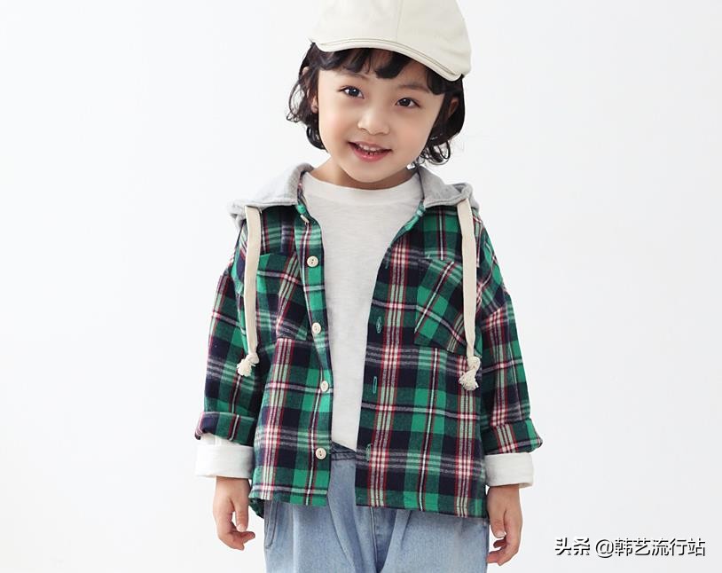看童装最流行款式,2022年最流行秋冬款的童装风格