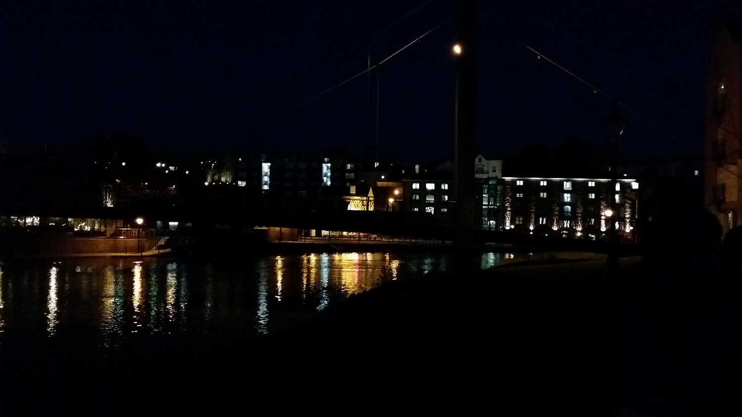 去英国读博需要什么条件吗,英国雷丁大学留学一年费用