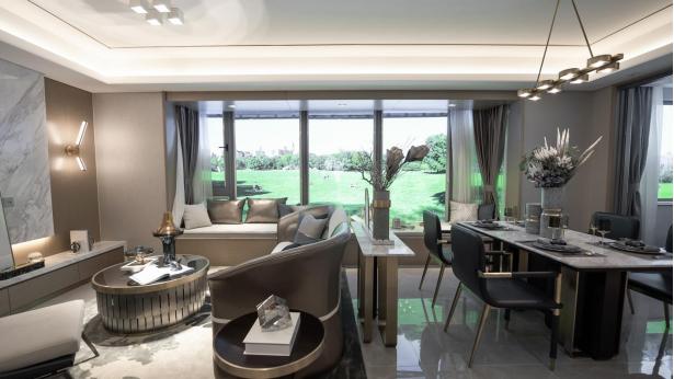 打破断供引爆区域蝶变，板块核心带泳池的公园住区即将开场