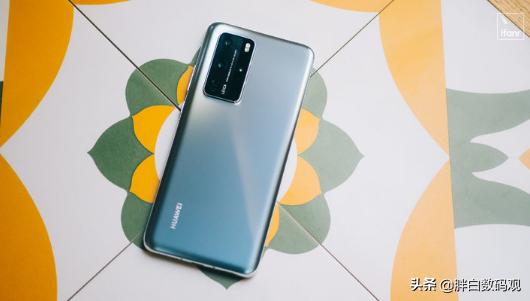 目前市面上屏幕最薄的手机,目前屏幕小性价比超高的手机