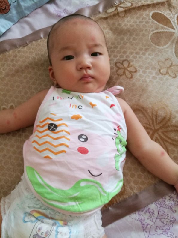 重症门口—人间修罗场，我守了7天7夜，等待我那重症肺炎的孩子