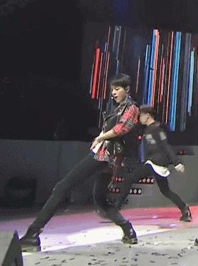 肖战最新李宁同款鞋,怎么拿到李宁的鞋