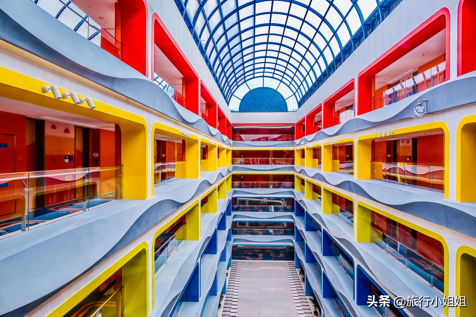 住在梦幻城堡,抚仙湖海豚湾住宿攻略