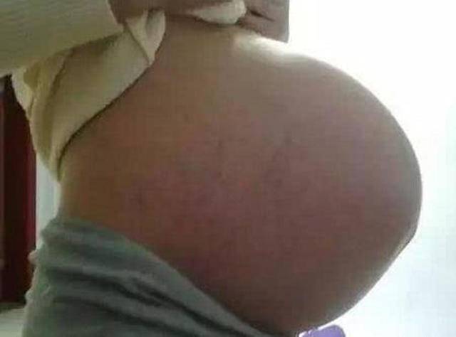 怀孕后几个月会显怀呢,怀孕后几天会显怀