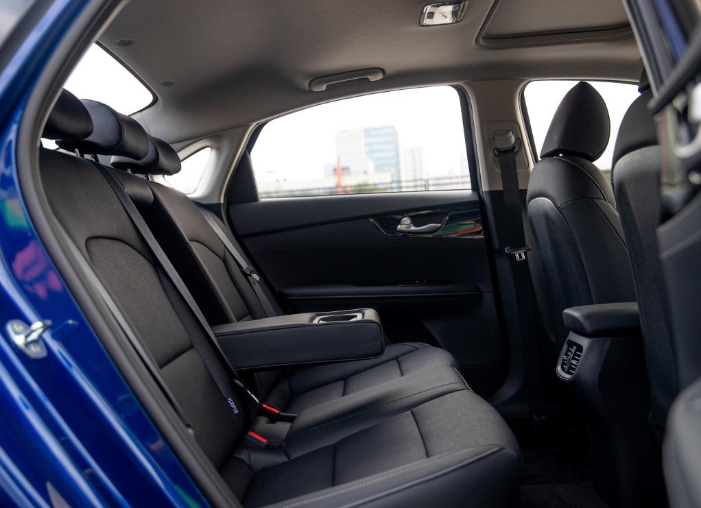 起亚k3新款cvt,起亚k3混动6dct质量