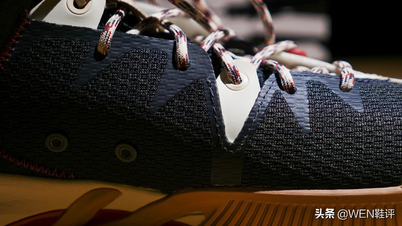 最近炒的很火的李宁鞋,最近出的李宁篮球鞋