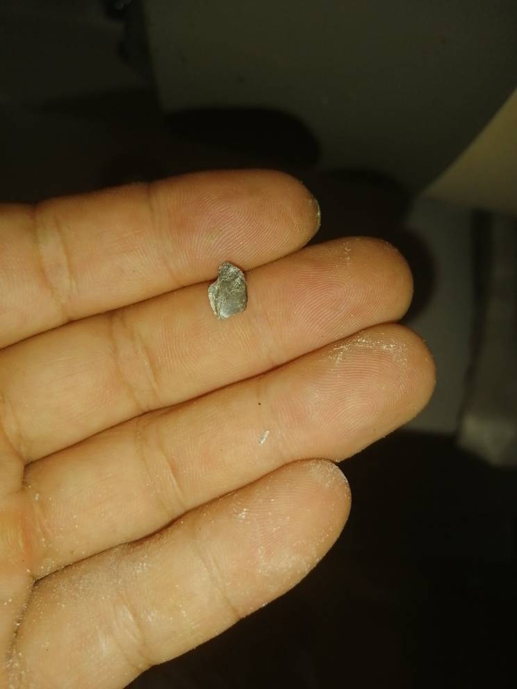 电热水器镁棒螺丝锈死怎么办,电热水器镁棒锈死拿不下来