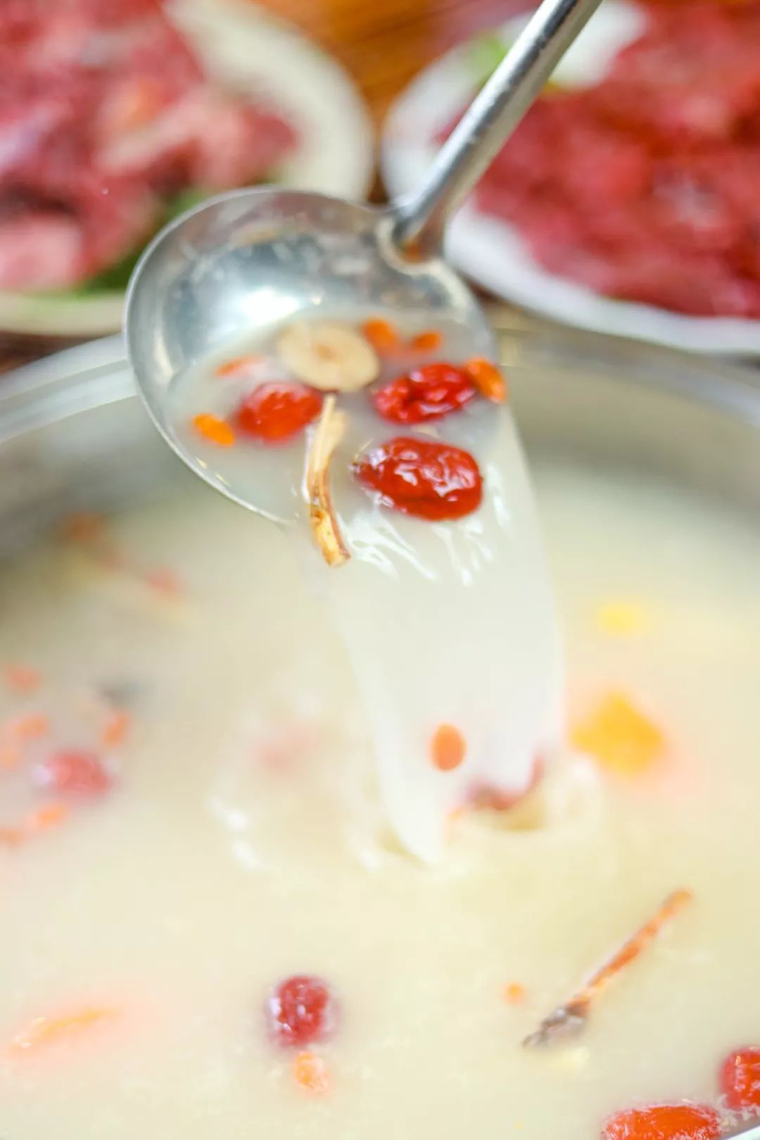 南海有间专注食驴肉的爆抵农庄，人均40元叹全驴宴