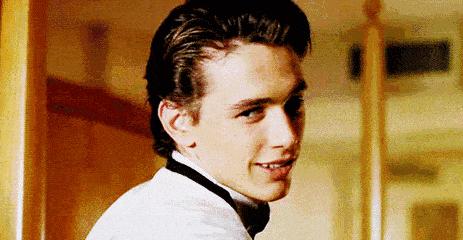 男士涂香水的正确方法,男士香水怎么用正确