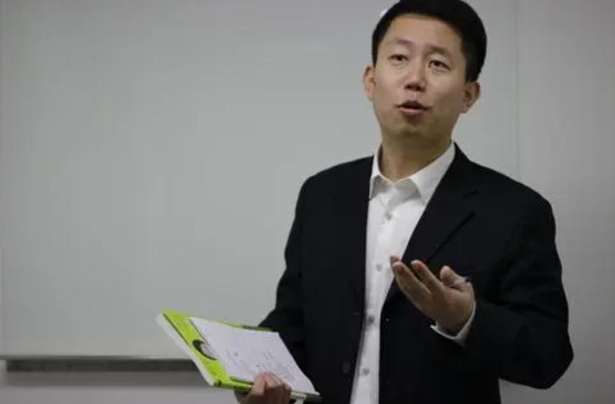 2022考研到底要不要报班，班该怎么报，听听那些上岸的同学怎么说