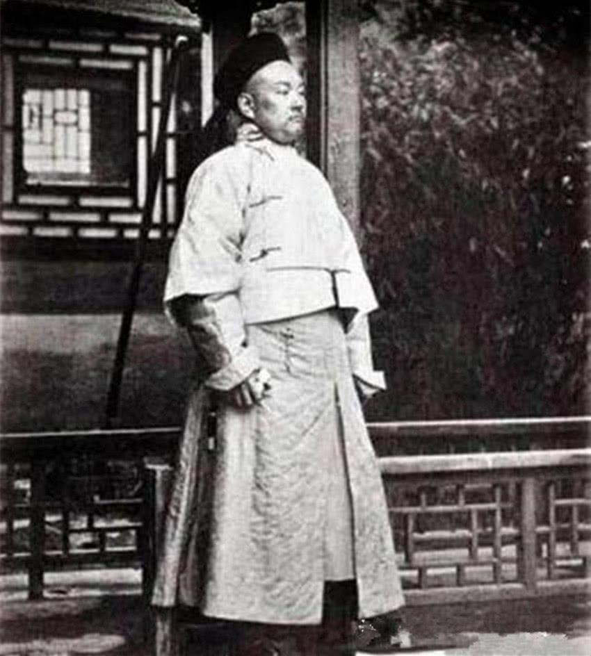 一代名将就此陨落全文,一代名将就此陨落小说