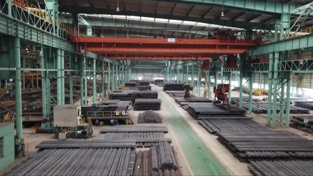 常熟市龙腾特种钢厂老板,常熟龙腾特钢公司管理层