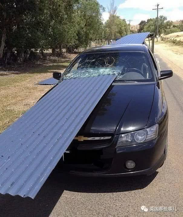 角磨机普通砂轮片爆炸,角磨机砂轮片炸了