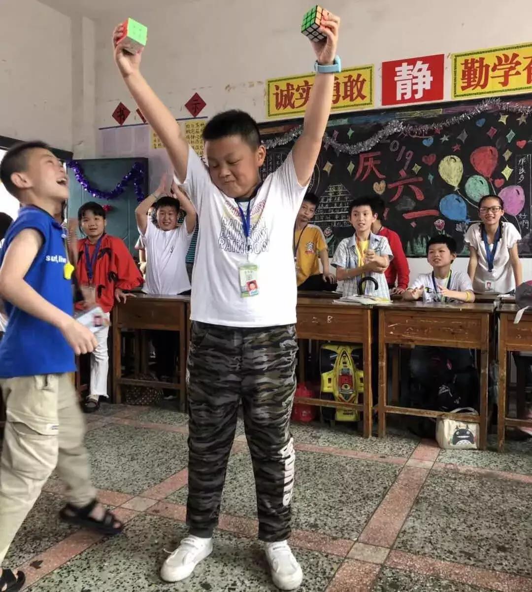 自闭症孩子应该怎么教育,自闭症的孩子要怎么教