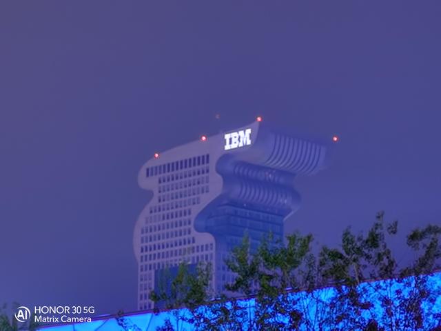 荣耀热门五款机型拍照对比：分别是Play4T/X10/30S/30/30Pro