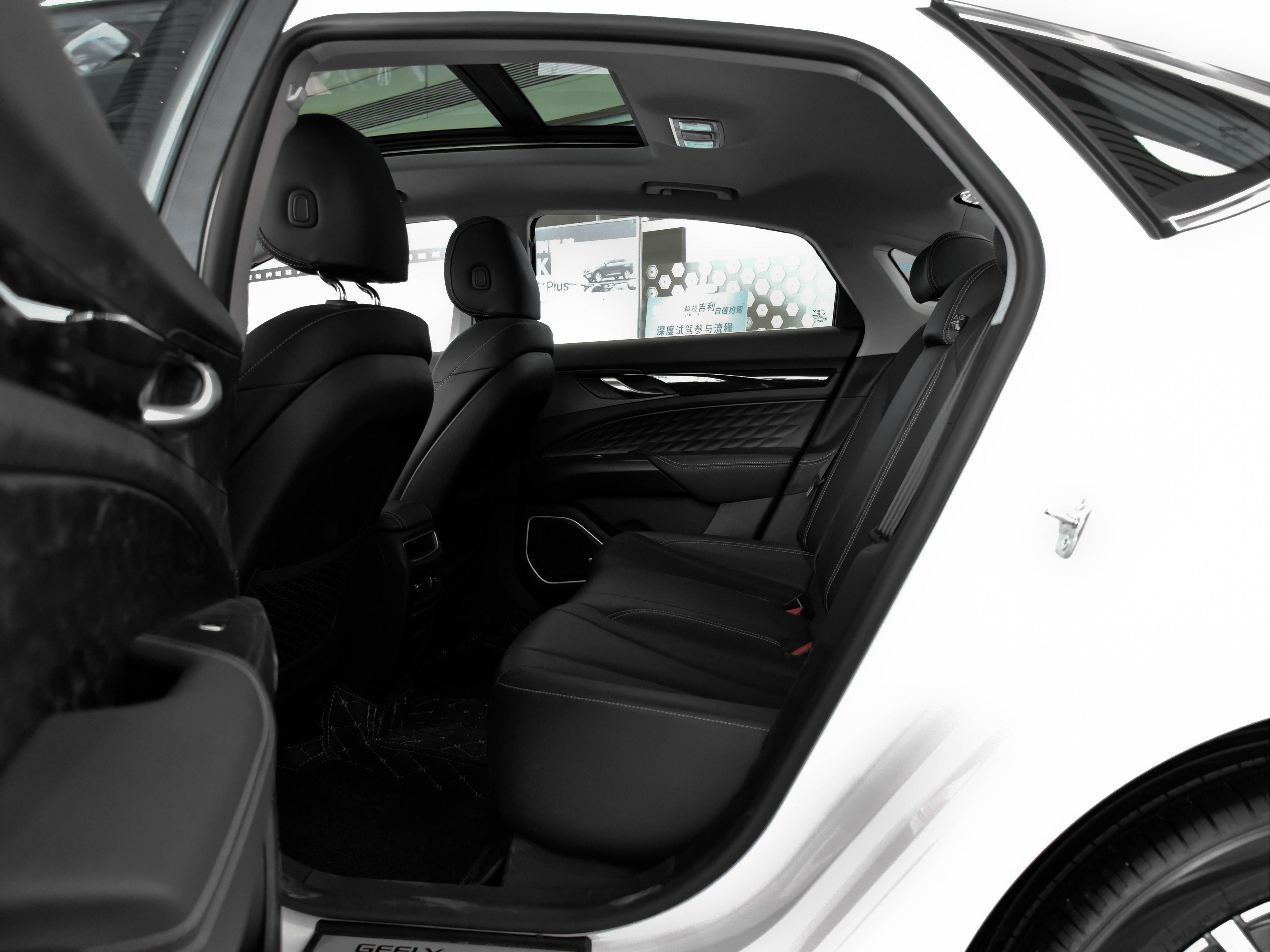 吉利博瑞b级车值得购买吗,最新国六b车型吉利博瑞