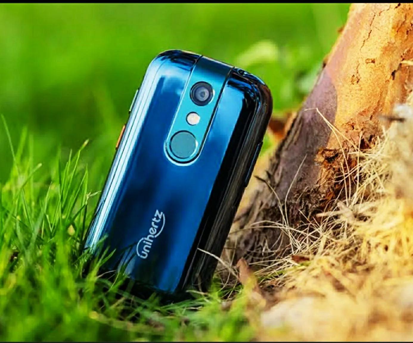 强劲性能，极致纤巧---世界最小Android智能机UnihertzJelly2评测