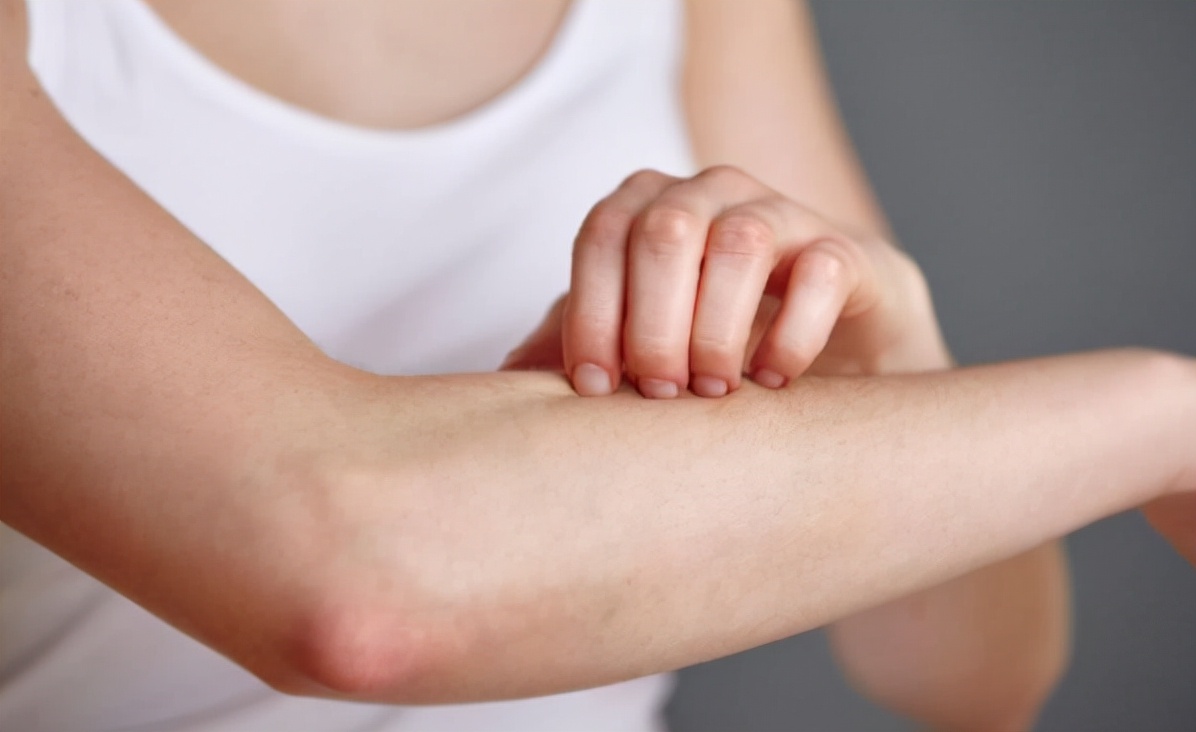 肌肤白嫩用什么办法,嫩白乳和嫩白液先用哪个