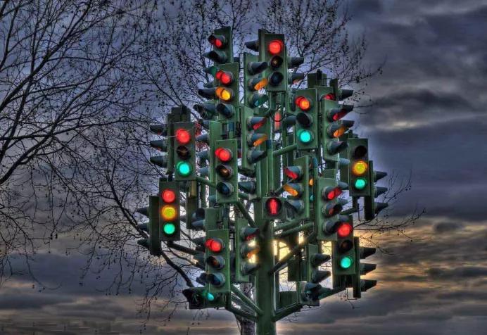 愚人节经常骗人的四种手法,愚人节开什么玩笑别人最容易上当