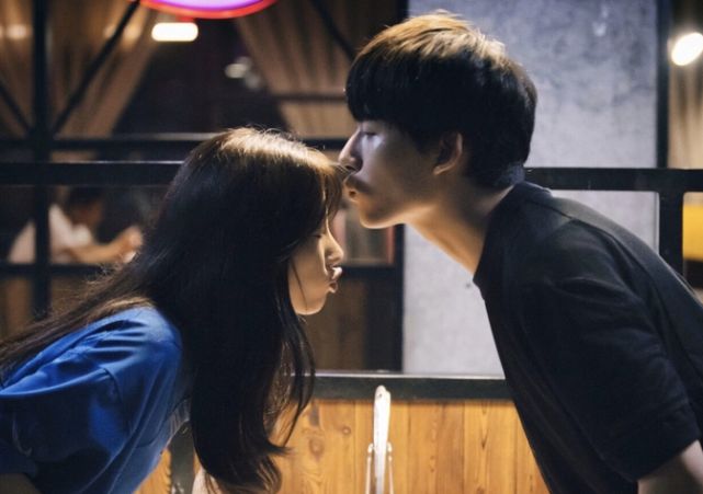 极品“小作精”！《青春有你2》虞书欣“哇哦”怎么了？