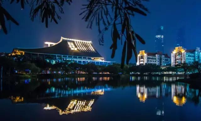 厦门大学每天要上几个小时的课,厦门大学校园到底多大