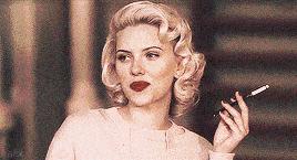 很多女人都不懂,男人这样做就表示不爱你了