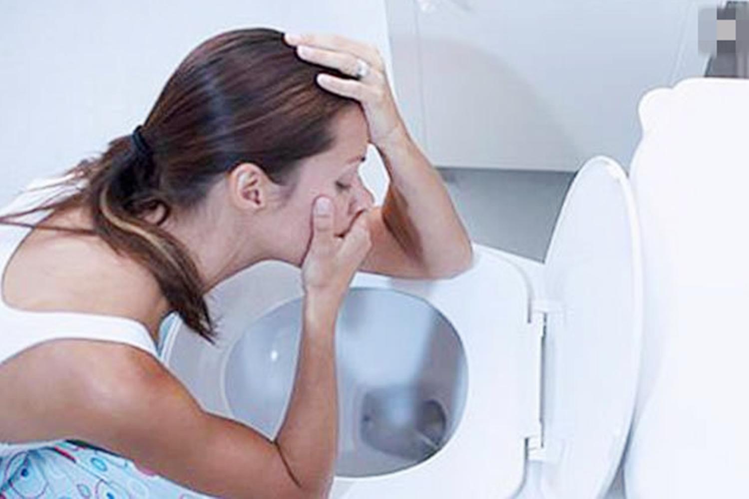 缓解孕期恶心呕吐的10个自然方法,孕妈怀孕恶心孕吐