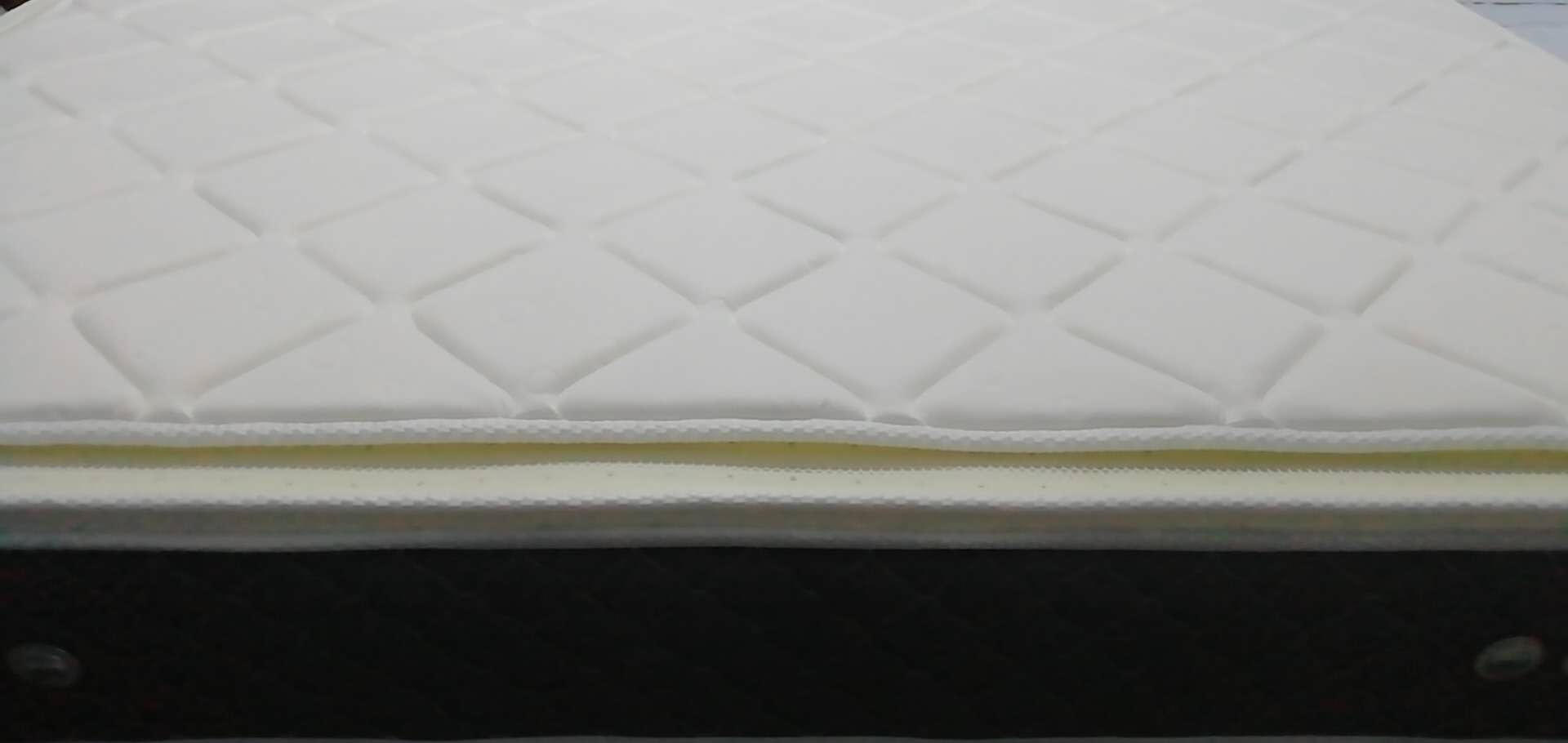 国外床垫和国产床垫区别,国外品牌床垫哪个性价比高