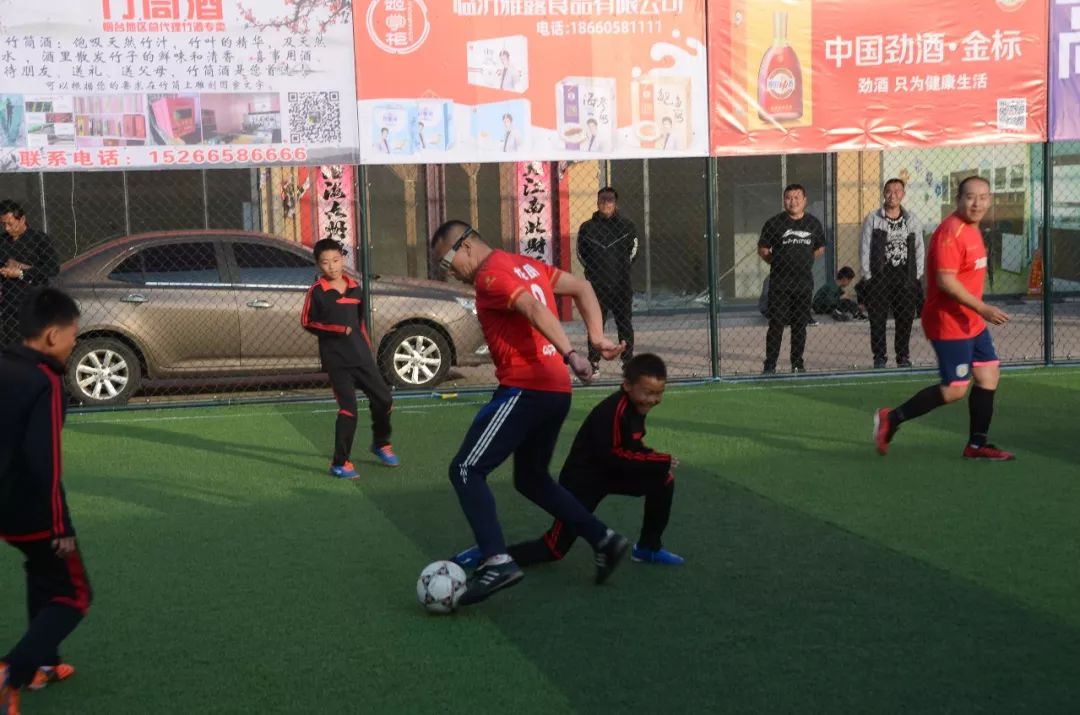 久违的球赛,久违了拔河比赛