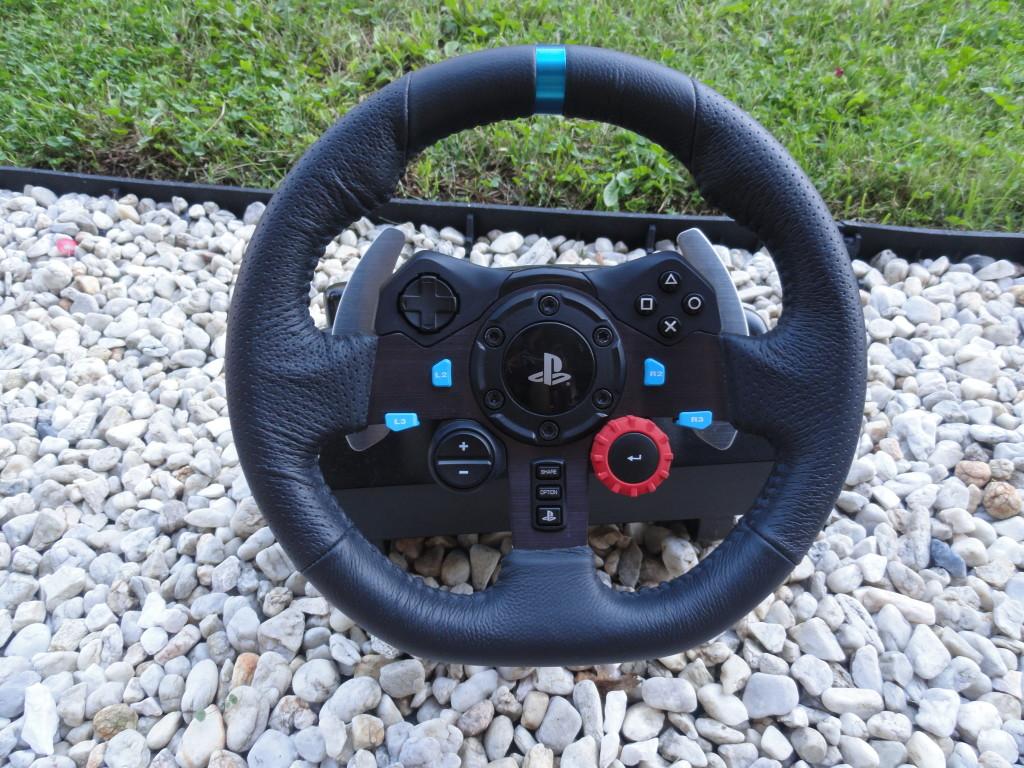 方向盘套性价比推荐,碳纤维方向盘一般在多少钱