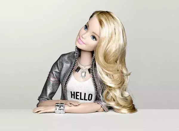 她是全世界最爱微整的女人却得了今年年度时尚偶像奖