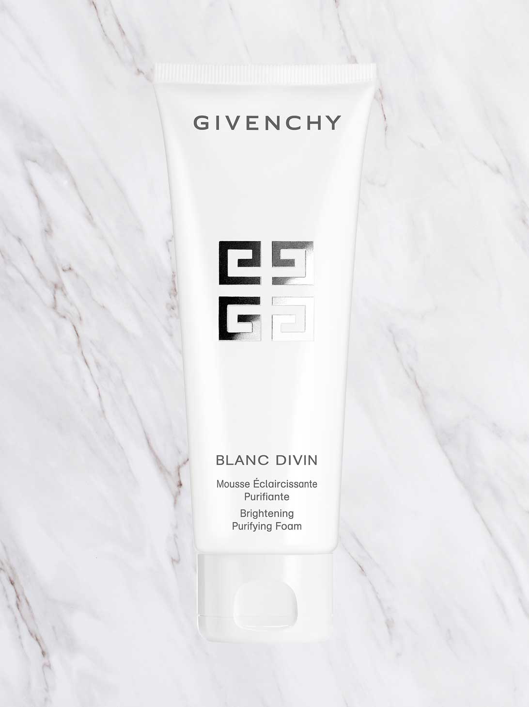 纪梵希护肤品是纯植物吗,纪梵希护肤品的使用顺序