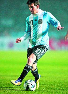 迭戈阿尔曼多马拉多纳,迭戈阿曼多马拉多纳实况足球