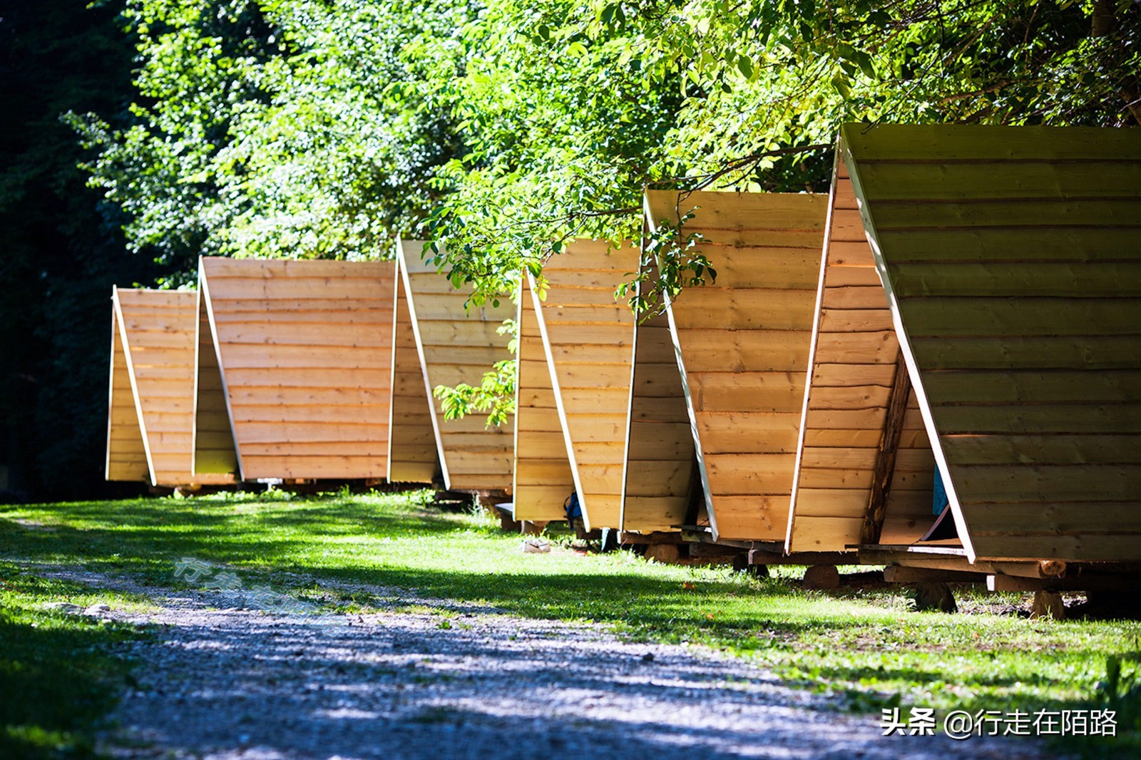 斯洛文尼亚著名景点,斯洛文尼亚在地图上为什么找不到