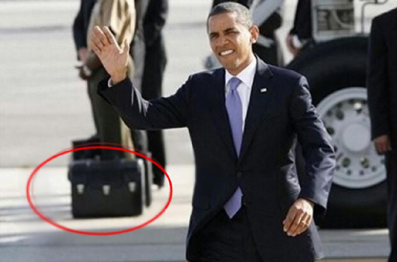 听说过“核足球”吗？不离美国总统左右，出行时副官必带之物