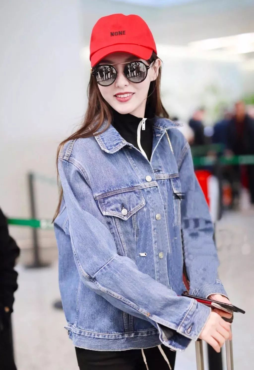 迪丽热巴杨幂穿搭,杨幂迪丽热巴穿衣风格