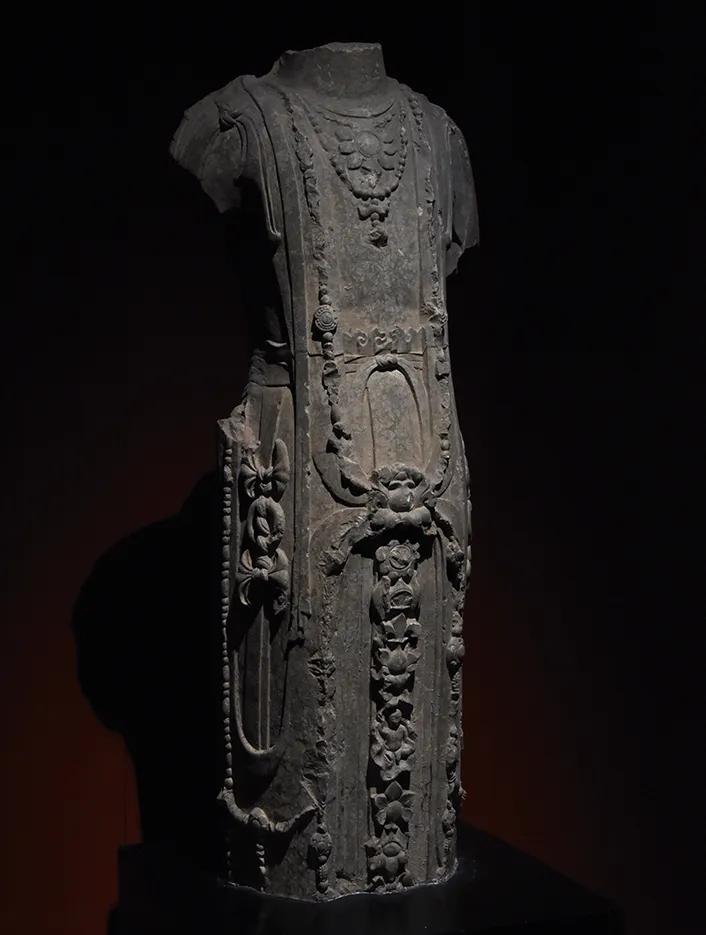 东南亚古造像图片,古造像