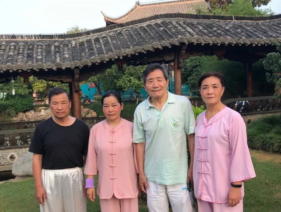 这位宝应籍老人，是国际有名的现代“手搏之父”