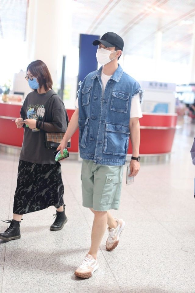 高伟光私服造型,高伟光酷帅风图片