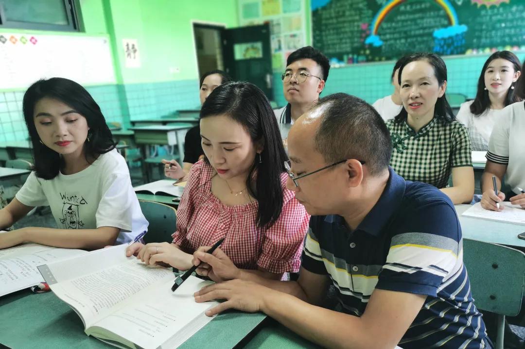 成都市双流区迎春小学,双流县东升迎春小学
