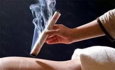 艾灸的烟雾有哪些功效,艾灸的烟雾真的会自己寻找水源吗